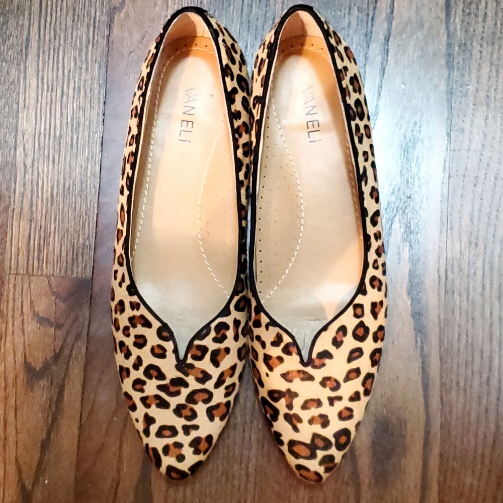 VANELi Ganet Camel Dino Hair Calf Black Suede Flat
